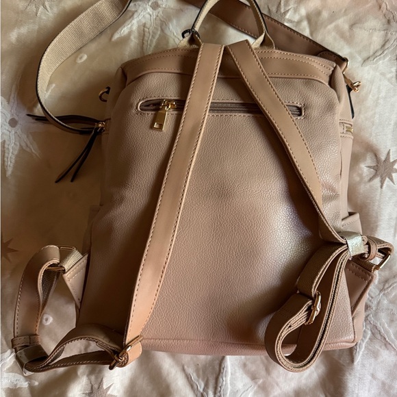 Cream Backpack - Picture 3 of 4